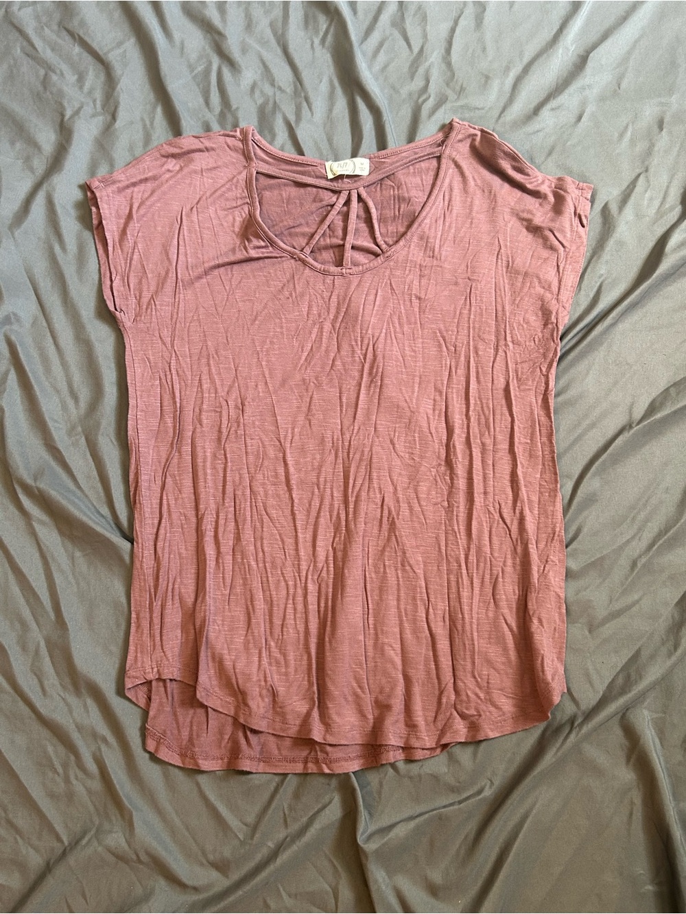 Maurices Dusty Rose Short Sleeve Keyhole Top